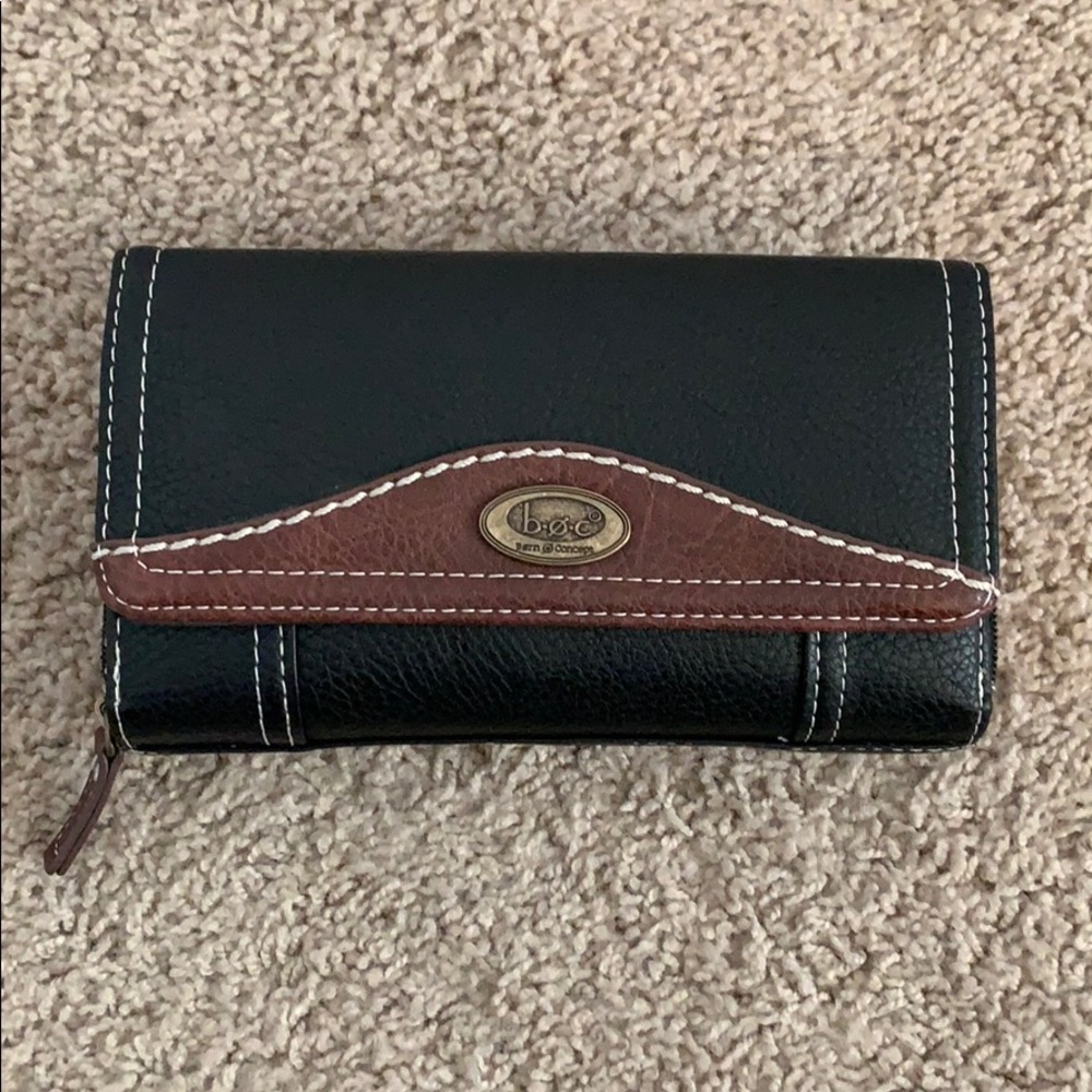Born Concept trifold wallet